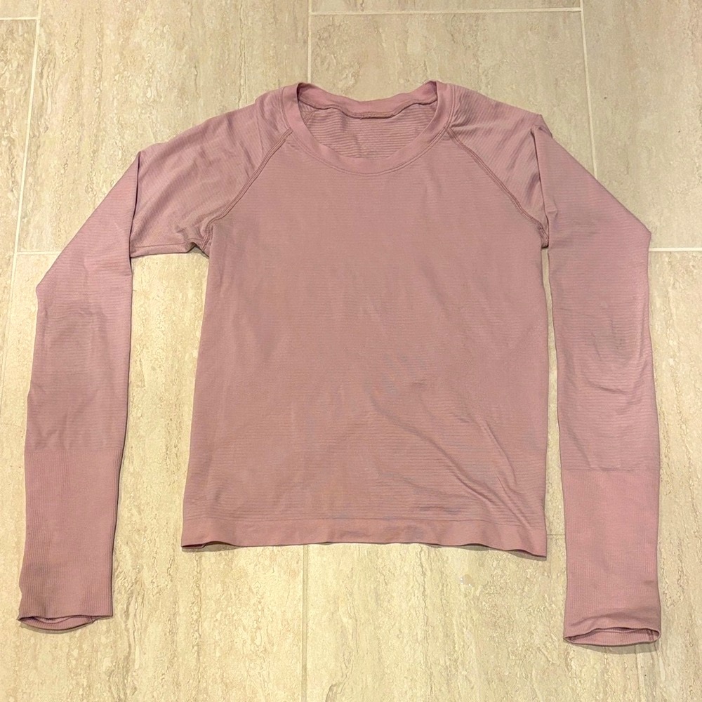 Lululemon Swiftly Tech Long Sleeve Top